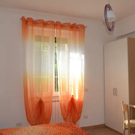 La Fontana Nel Cortile Bed & Breakfast Roma